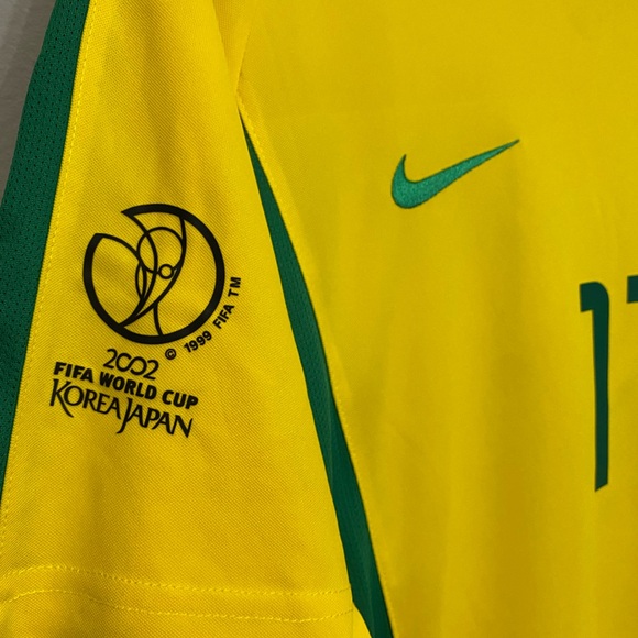 Brazil 2002 Ronaldinho World Cup home soccer jersey - Picture 3 of 4